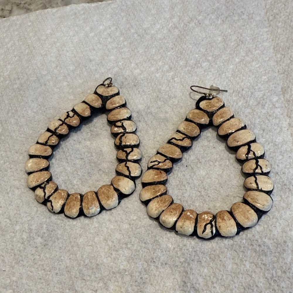 Large Black and Tan Teardrop Earrings